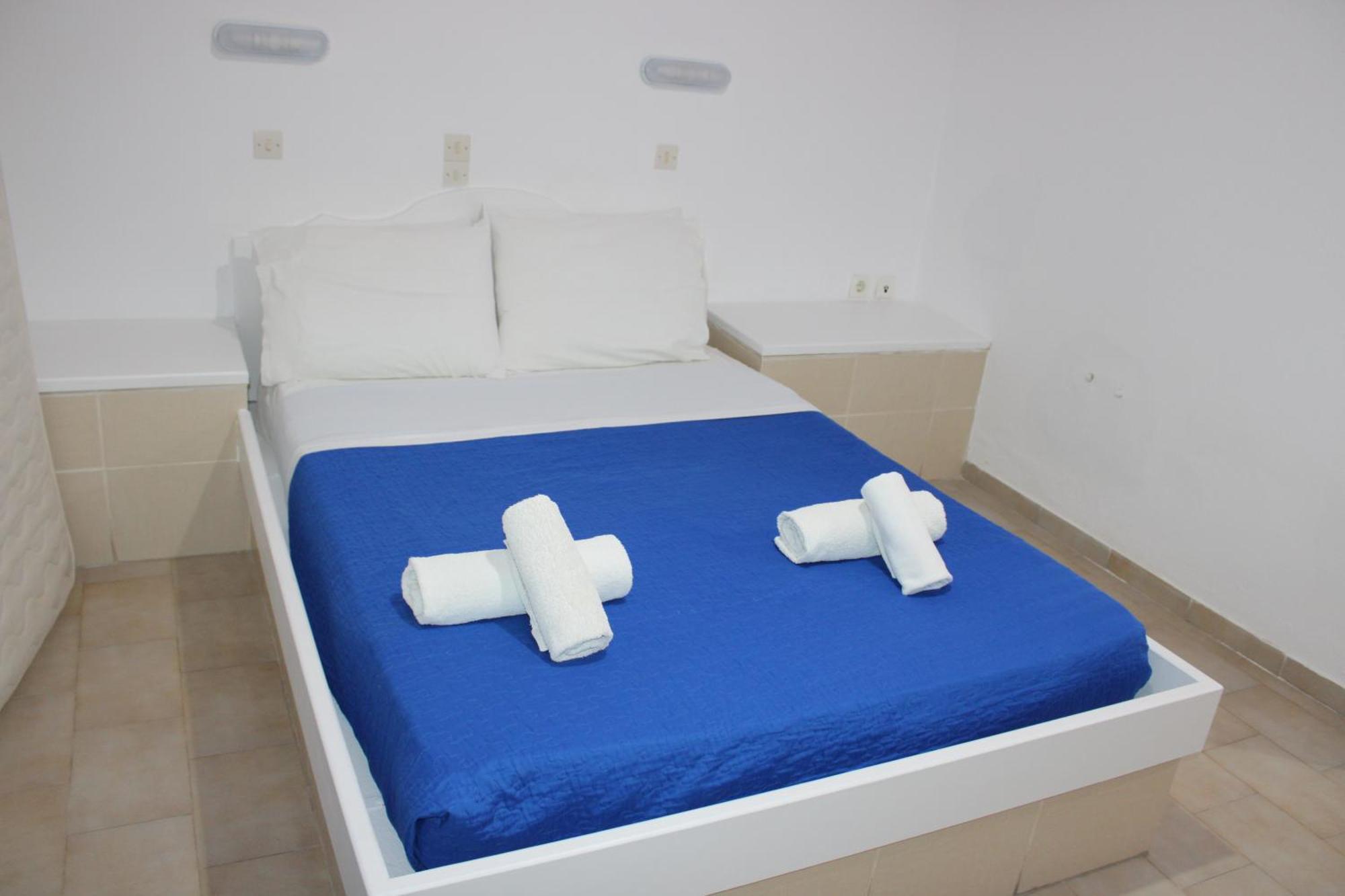 The Three Anchors Rooms Emporio  外观 照片