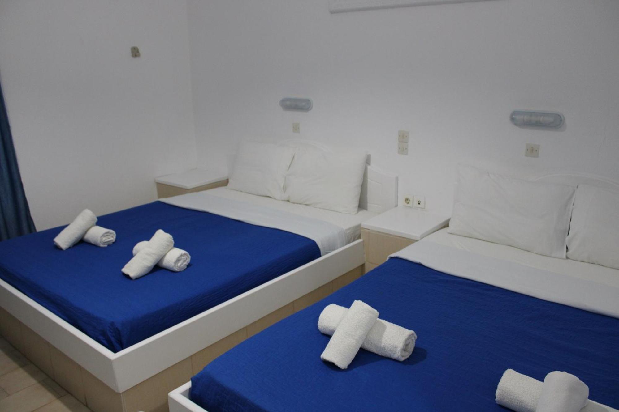 The Three Anchors Rooms Emporio  外观 照片